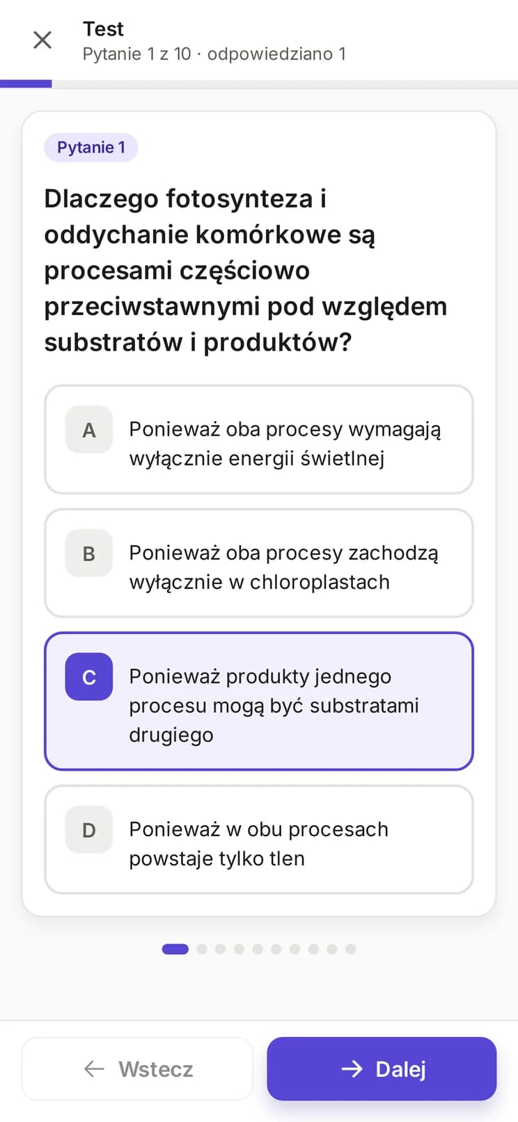 Aplikacja StudyScan: test z notatek, pytanie o fotosyntezę z czterema odpowiedziami